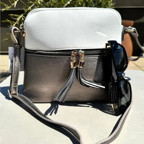 NWT Crossbody Tassel Zipper Puller Accent Two Tone Bag WHITE - Picture 12 of 12